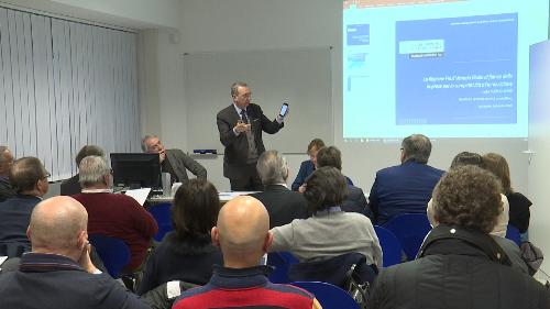 Sergio Bolzonello (Vicepresidente Regione FVG e assessore Attività produttive, Turismo e Cooperazione) alla presentazione delle attività dell'Agenzia Investimenti FVG - Pordenone 11/12/2017